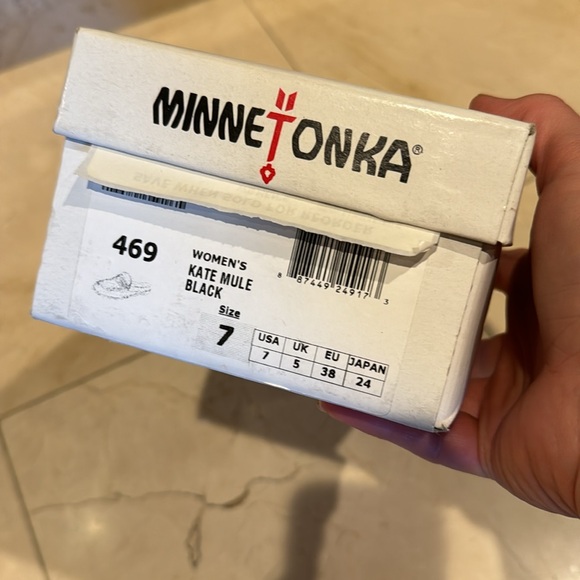 Handmade Minnetonka soft Leather Slip On mule in black “Kate” - Picture 4 of 8